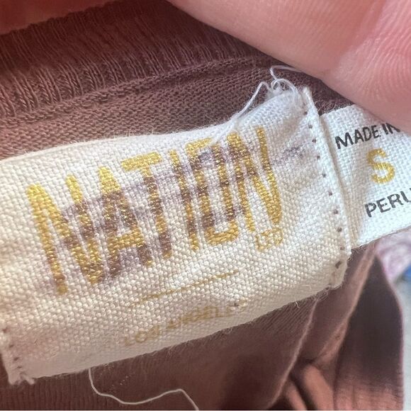 Nation Puff sleeve blouse size small brown - Picture 6 of 6